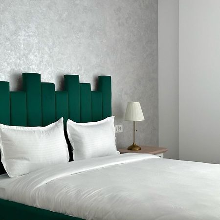 Koa - Aparthotel Braşov Exteriör bild