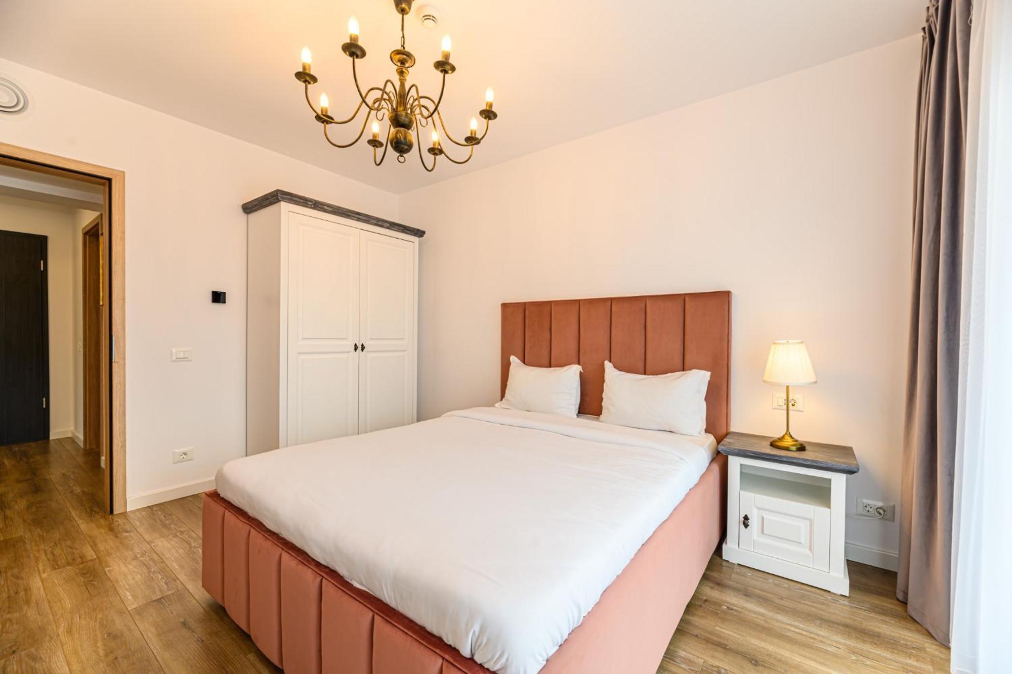 Koa - Aparthotel Braşov Exteriör bild