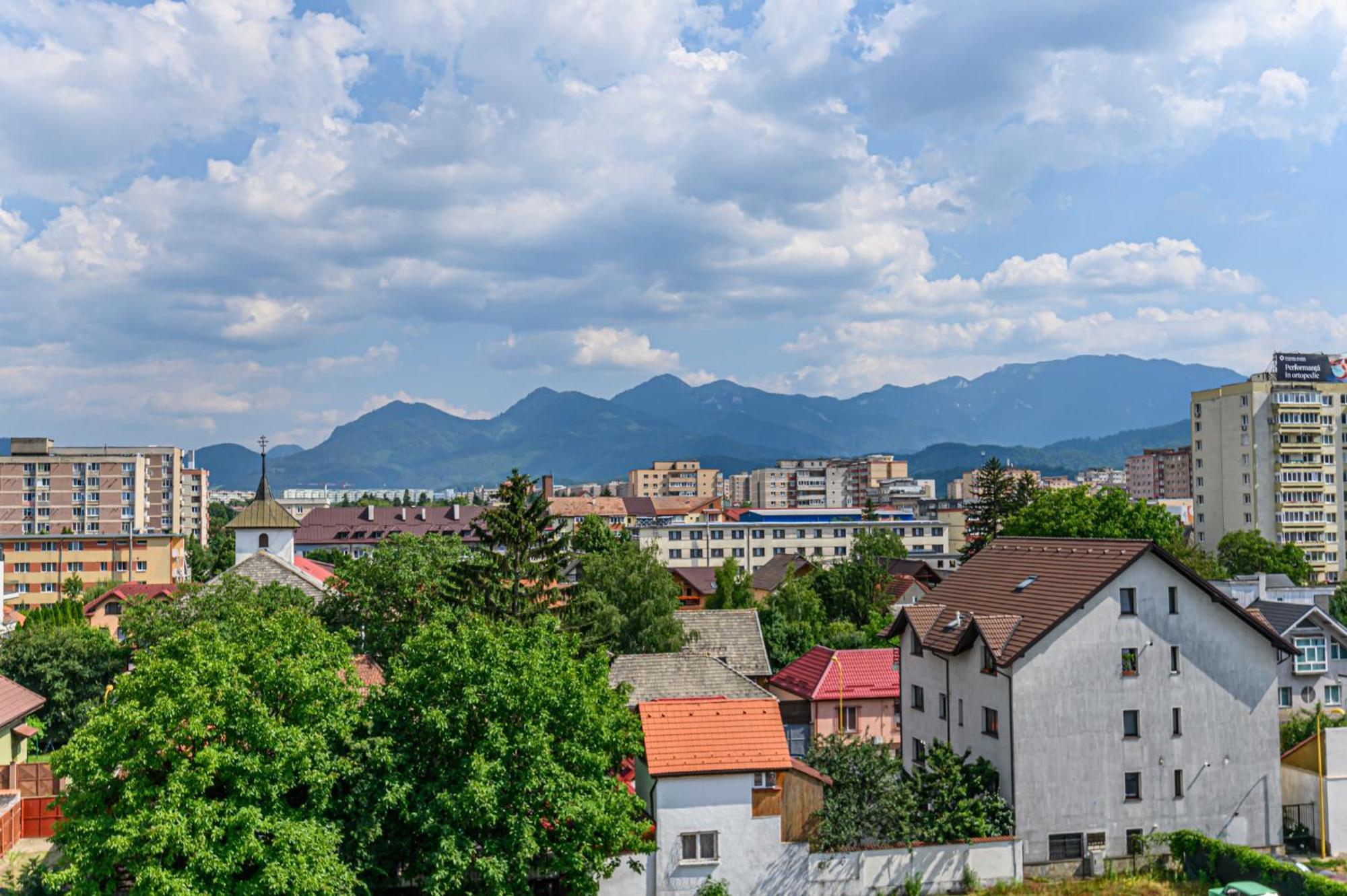 Koa - Aparthotel Braşov Exteriör bild